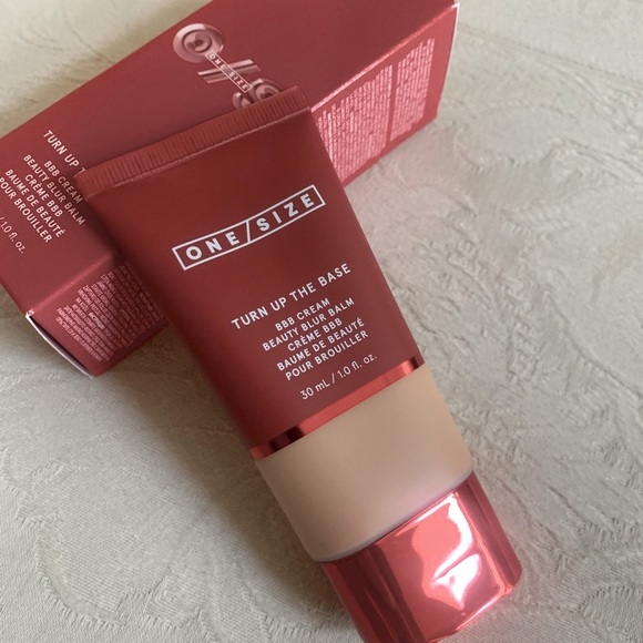 One/Size Beauty One Size Turn up the Base Foundation Medium 2 BNIB - Picture 11 of 14